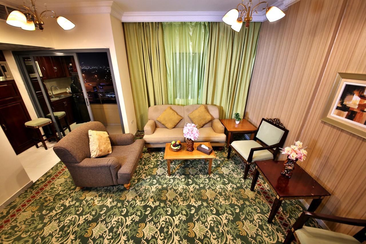 Midtown Furnished Apartments Ajmán Exterior foto
